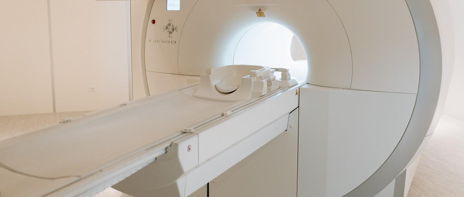 What are the stages of lung cancer?